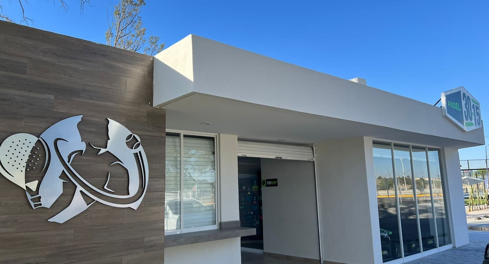 NUEVO Padel 30.15 padel courts