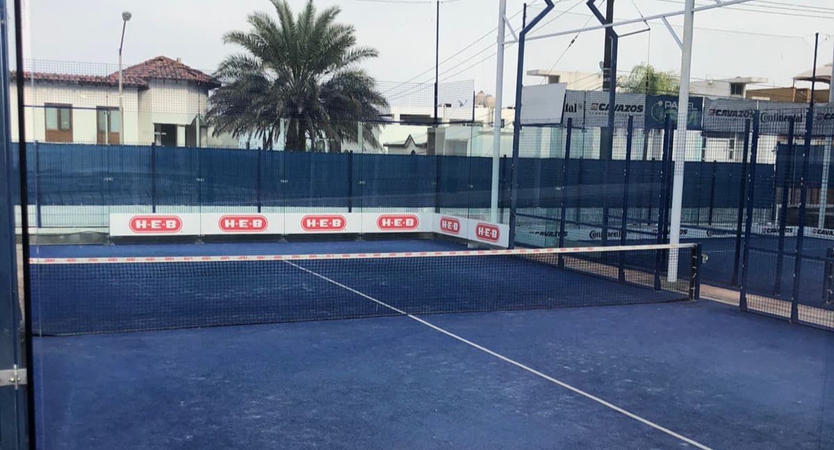 Padel Gm Cumbres padel courts