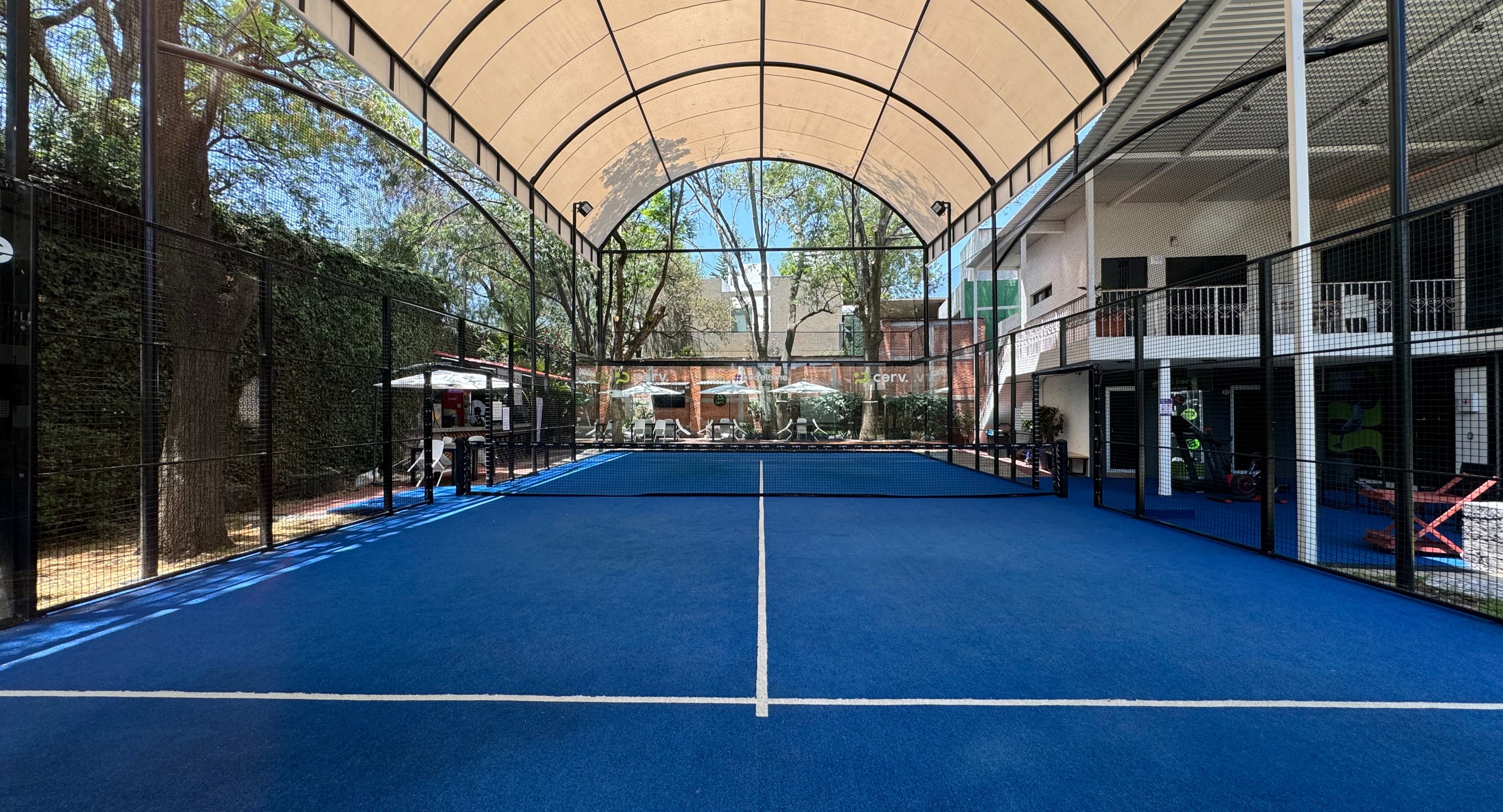 Cerv Padel Club padel courts